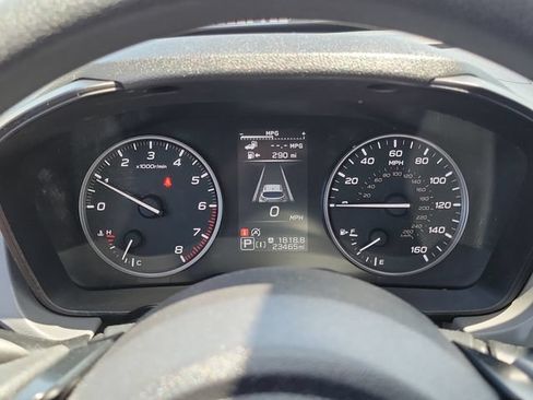 Used 2025 Subaru Crosstrek 2.5i Premium AWD/4WD image 9