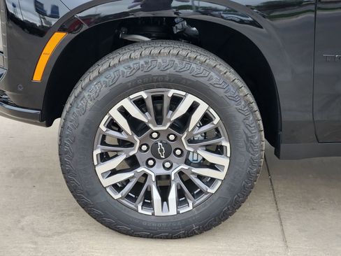 New 2026 Chevrolet Tahoe Z71 image 8