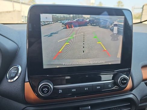 Used 2021 Ford EcoSport SE w/ SE Appearance Package image 19