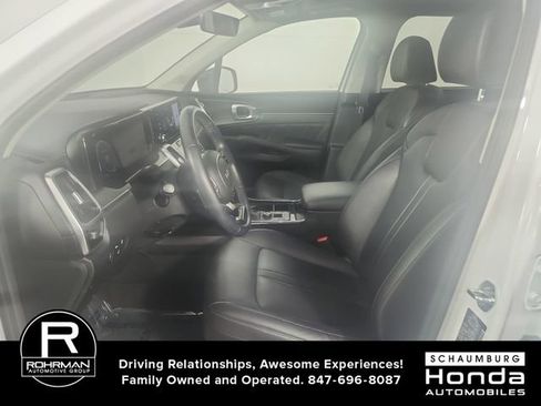 Used 2023 Kia Sorento SX AWD/4WD image 4