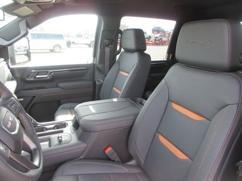 New 2026 GMC Sierra 2500 AT4 image 14