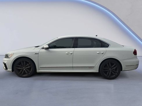 Used 2017 Volkswagen Passat 1.8T R-Line FWD image 3