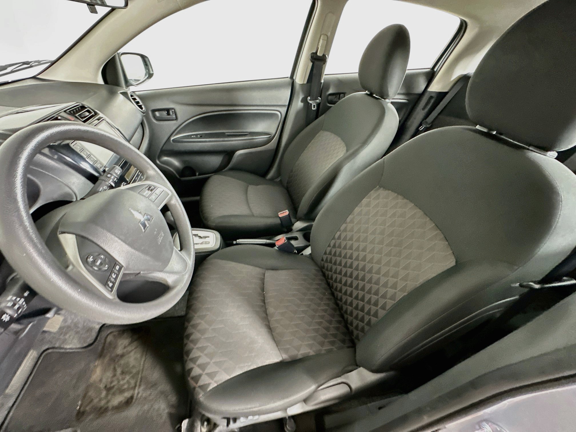 Used 2024 Mitsubishi Mirage ES FWD image 13
