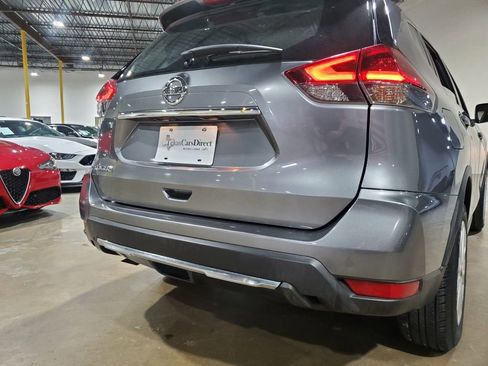 Used 2020 Nissan Rogue S FWD image 42