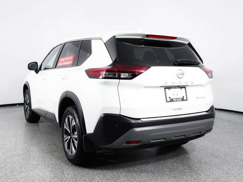Used 2023 Nissan Rogue SV AWD/4WD image 7