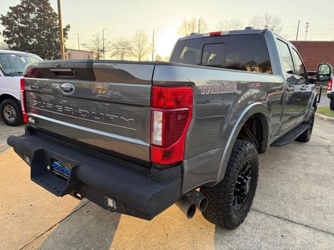 Used 2021 Ford F250 Lariat w/ Tremor Off-Road Package image 5