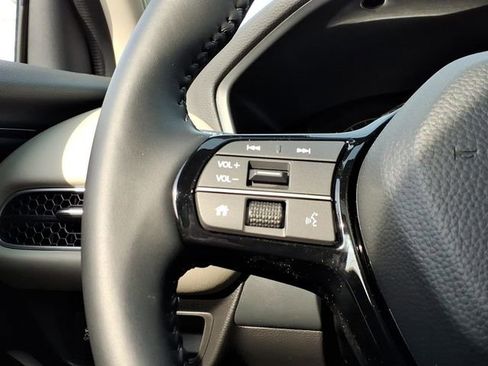 Certified 2026 Honda HR-V EX-L image 22