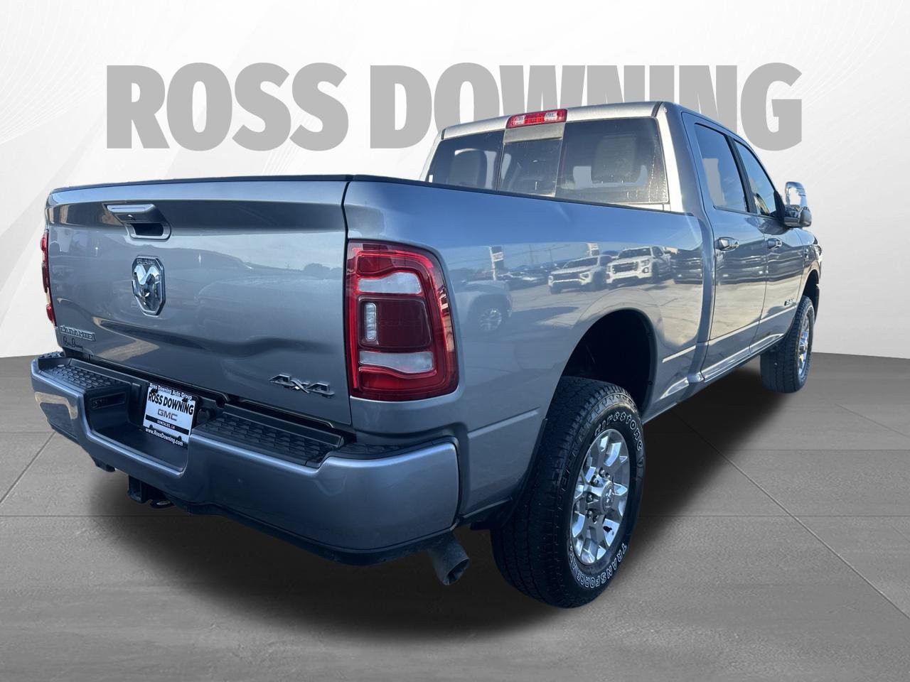 Used 2024 RAM 2500 Laramie w/ Safety Group AWD/4WD image 4