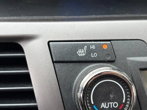 Used 2017 Honda Odyssey EX-L image 16