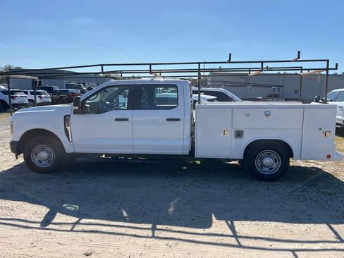Used 2024 Ford F250 XL RWD image 4