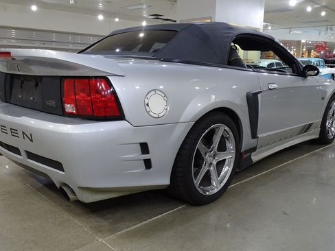 Used 2001 Ford Mustang GT RWD image 15