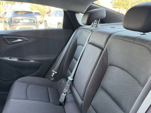 Used 2023 Chevrolet Malibu LT FWD image 16