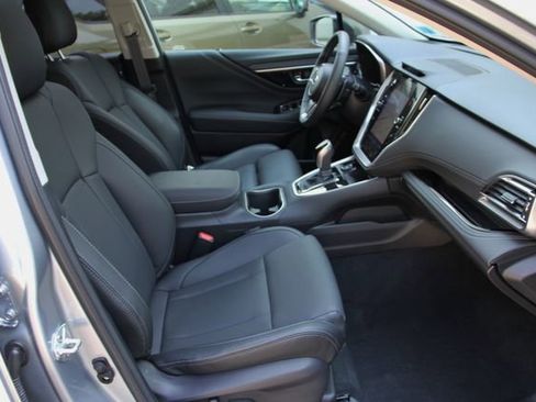 Certified 2025 Subaru Outback Limited AWD/4WD image 37