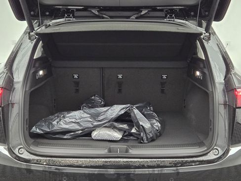 New 2025 Buick Envision Sport Touring image 13