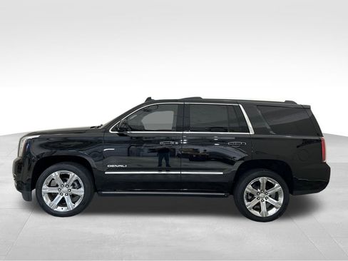 Used 2018 GMC Yukon Denali w/ Denali Ultimate Package AWD/4WD image 2