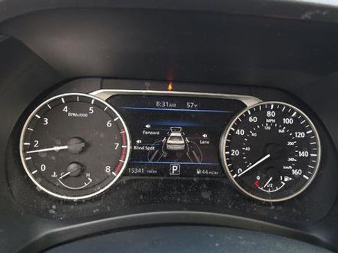 Used 2025 Nissan Sentra SV w/ SV Premium Package image 6