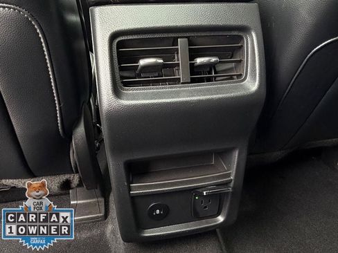 Certified 2023 Ford Edge ST-Line w/ Class II Trailer Tow Package image 28