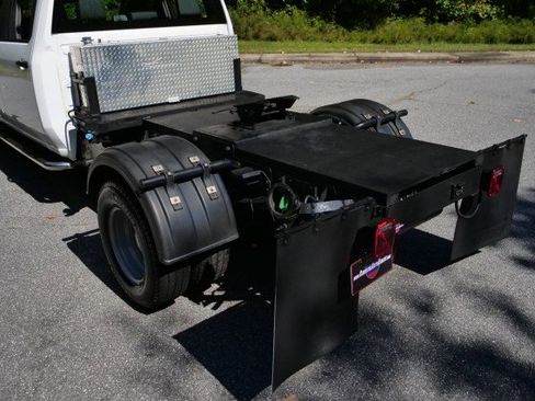 Used 2024 Chevrolet Silverado 3500 W/T w/ WT Fleet Convenience Package image 27