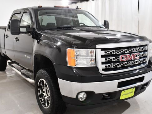 Used 2013 GMC Sierra 2500 SLT w/ SLT Convenience Package image 4