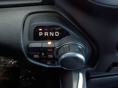 New 2026 RAM 1500 Express AWD/4WD image 10
