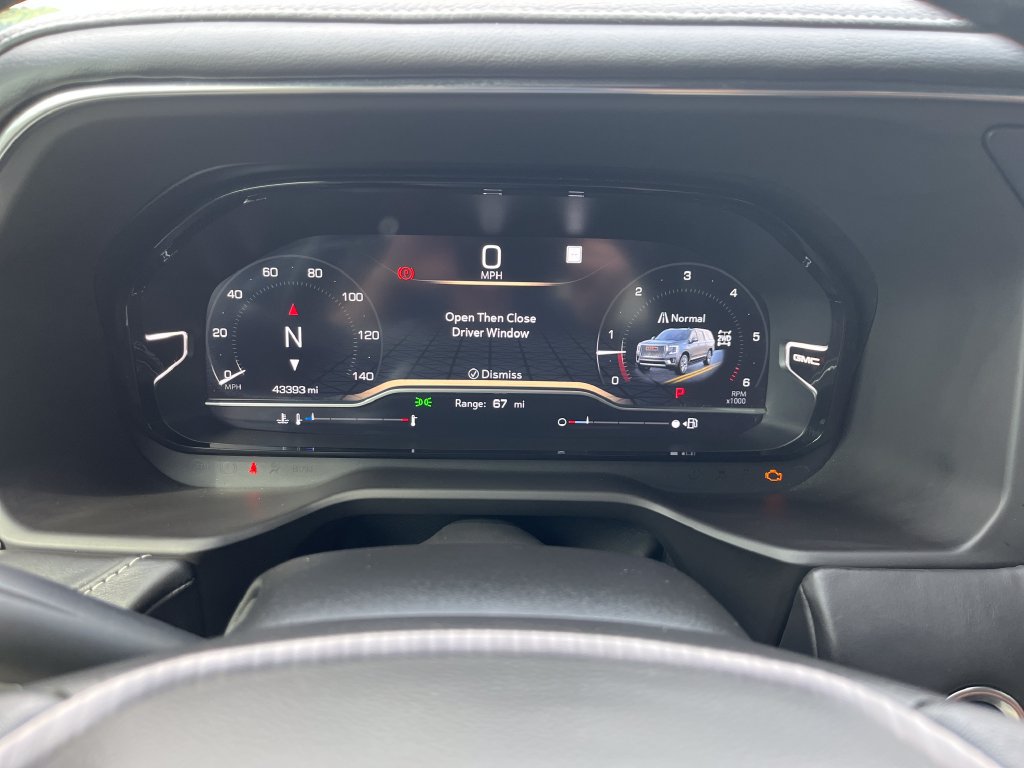 Used 2023 GMC Yukon Denali Ultimate AWD/4WD image 15