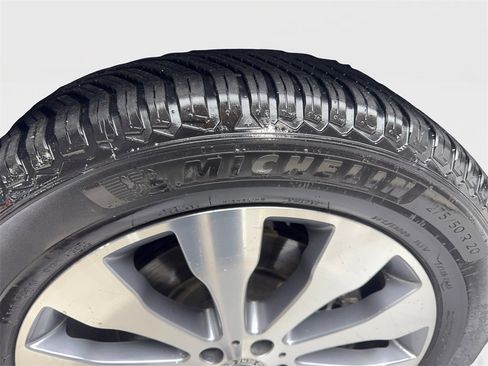 Used 2018 Mercedes-Benz GLS 450 4MATIC image 86