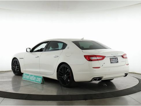 Used 2015 Maserati Quattroporte GTS image 8