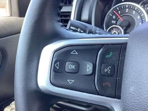 Used 2023 RAM 1500 Big Horn AWD/4WD image 24