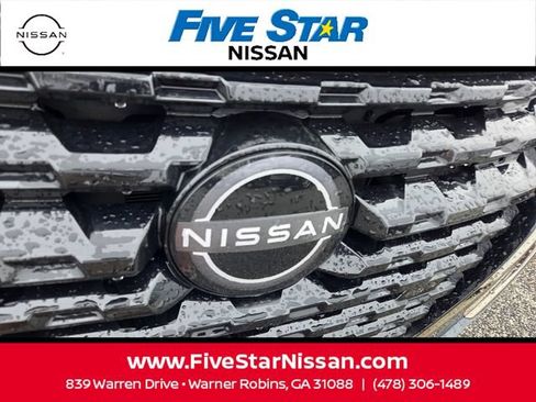 Used 2024 Nissan Kicks SR FWD image 15