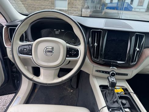 Used 2019 Volvo XC60 T6 Inscription w/ Protection Package Premier image 13