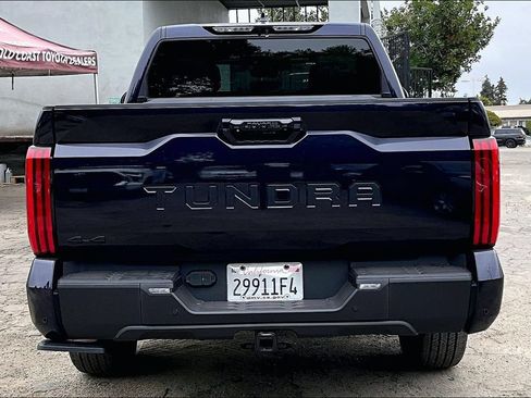 Used 2025 Toyota Tundra Limited AWD/4WD image 5