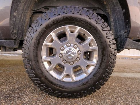 Used 2021 RAM 2500 Laramie image 43