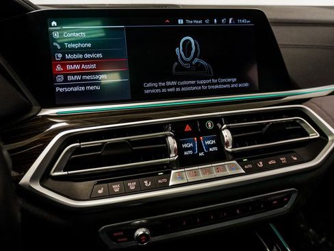 Used 2021 BMW X5 xDrive40i w/ Premium Package 2 image 29