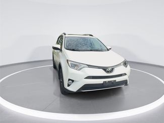 Used 2018 Toyota RAV4 XLE image 1