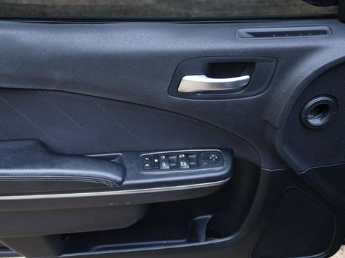 Used 2016 Dodge Charger R/T image 26