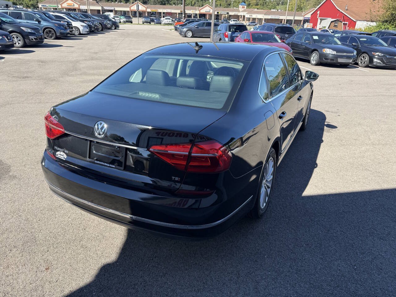 Used 2016 Volkswagen Passat 1.8T SE FWD image 8