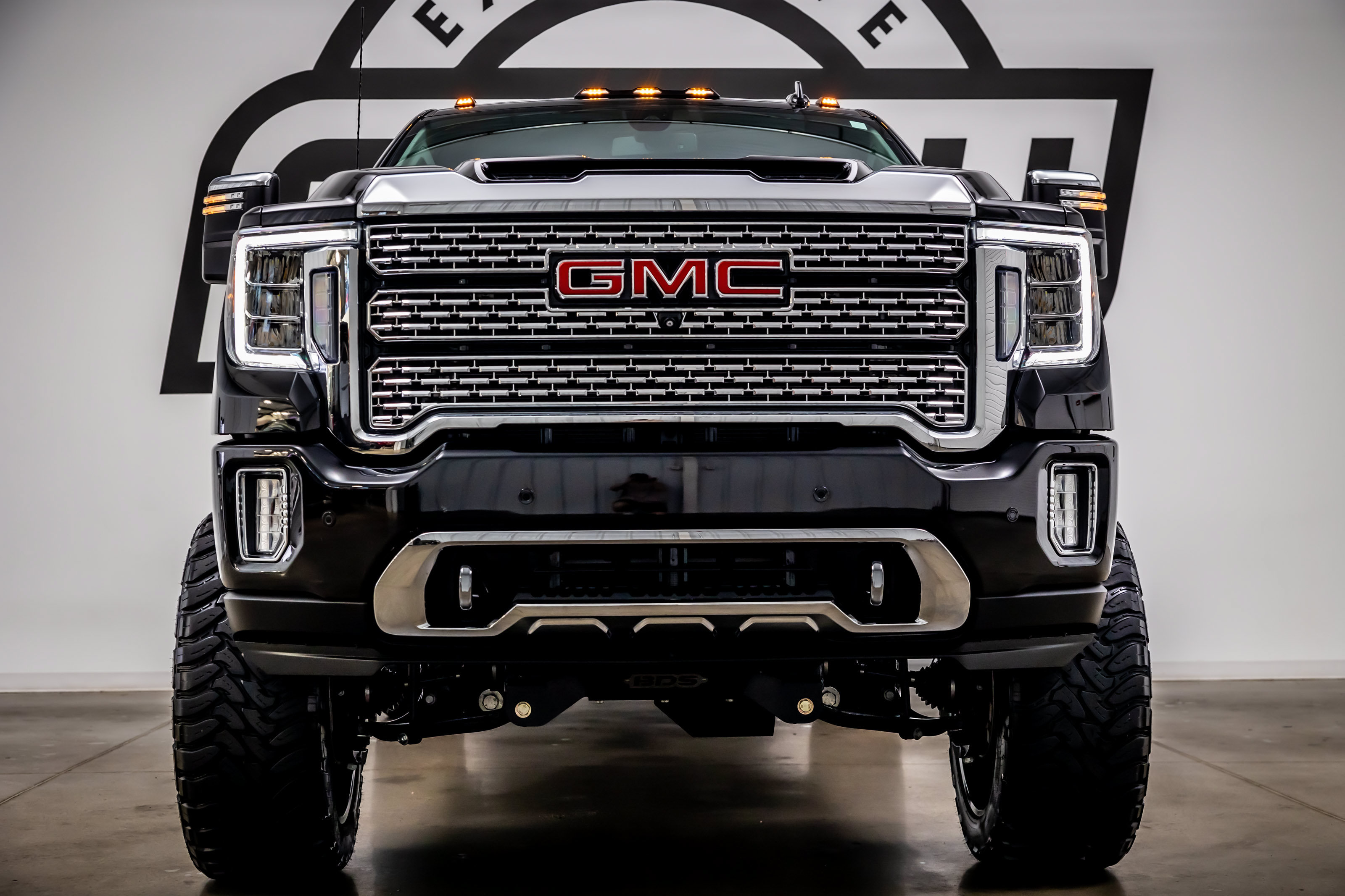 Used 2022 GMC Sierra 2500 Denali AWD/4WD image 4