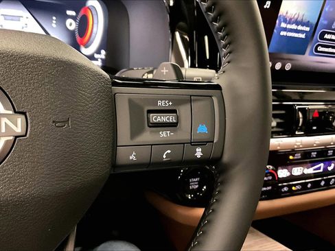 New 2026 Nissan Pathfinder Platinum AWD/4WD image 50