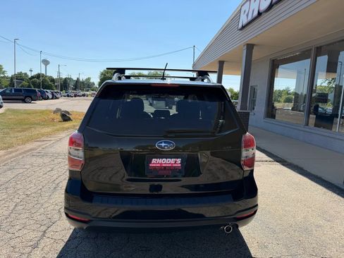 Used 2014 Subaru Forester 2.5i Touring w/ Popular Package #1 AWD/4WD image 4