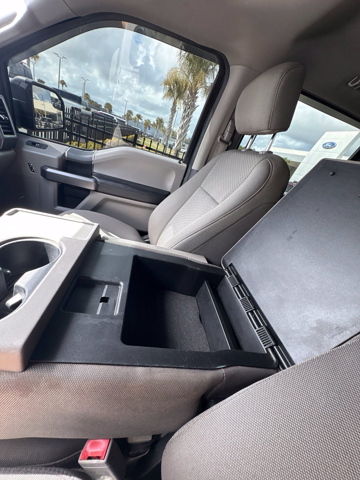 Used 2020 Ford F150 XLT RWD image 32