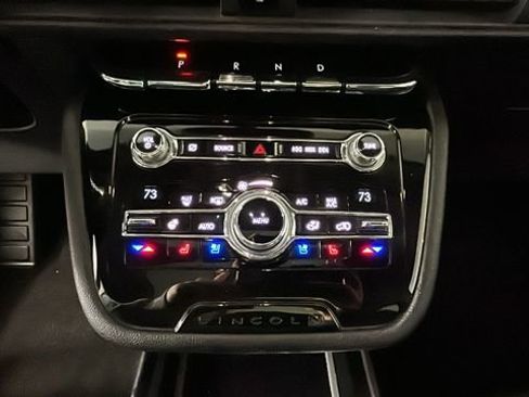 Used 2020 Lincoln Corsair Reserve w/ Equipment Group 201A AWD/4WD image 23