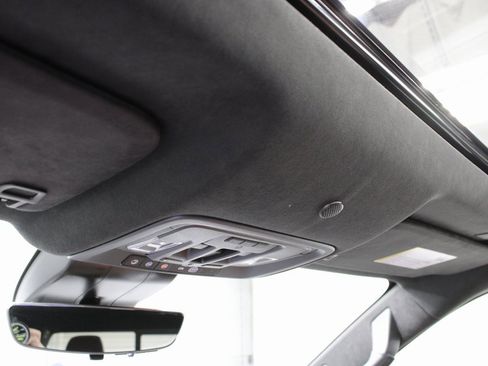 Used 2025 GMC Sierra 1500 Denali Ultimate image 29