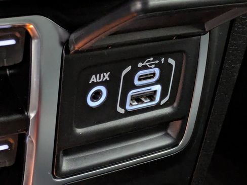 New 2025 Jeep Wrangler Unlimited Rubicon 392 image 32