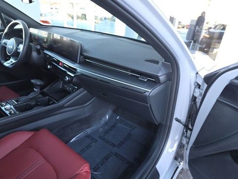 Used 2025 Kia K5 GT-Line w/ GT-Line Premium Package image 10