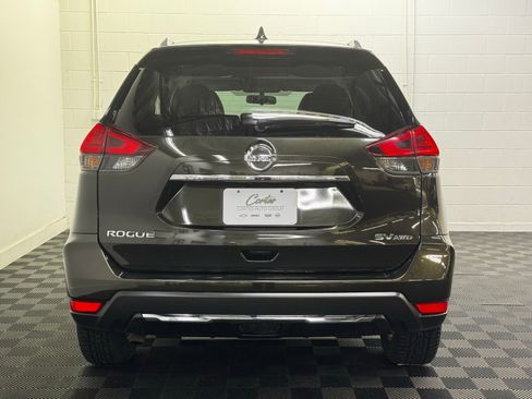 Used 2017 Nissan Rogue SV AWD/4WD image 6