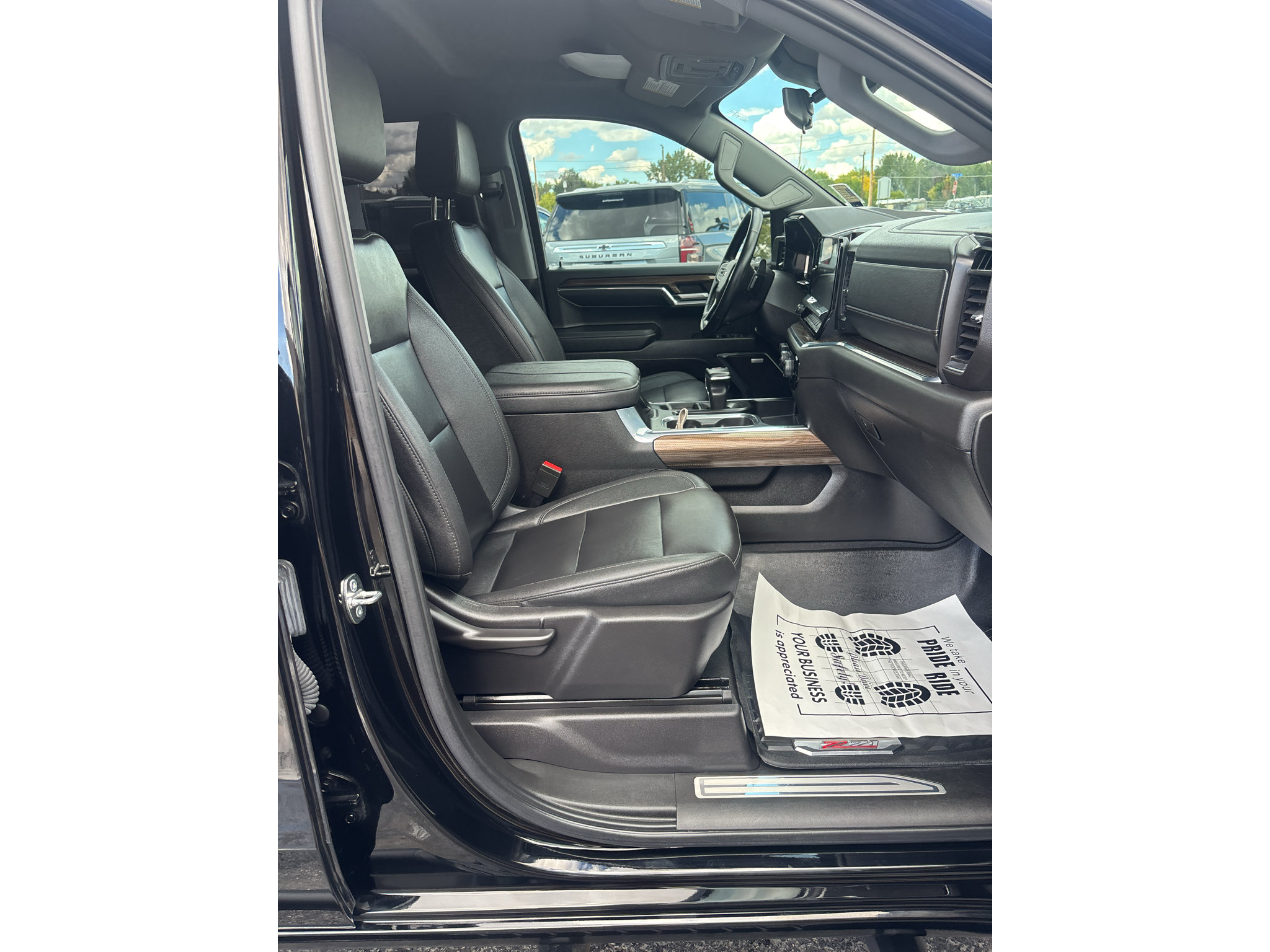 Used 2024 Chevrolet Silverado 1500 RST AWD/4WD image 13