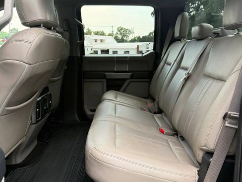Used 2019 Ford F150 XLT w/ Equipment Group 302A Luxury AWD/4WD image 16