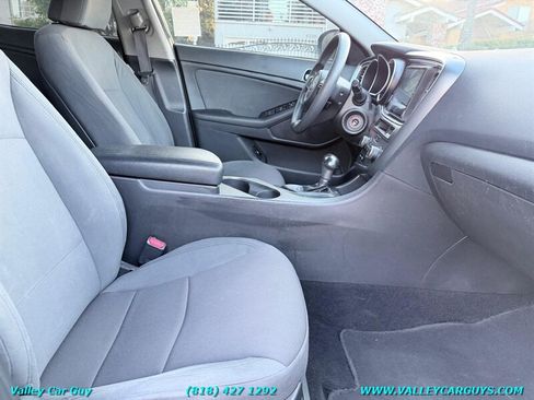 Used 2015 Kia Optima LX FWD image 10