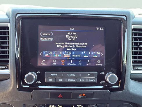 Used 2022 Nissan Frontier SV image 30