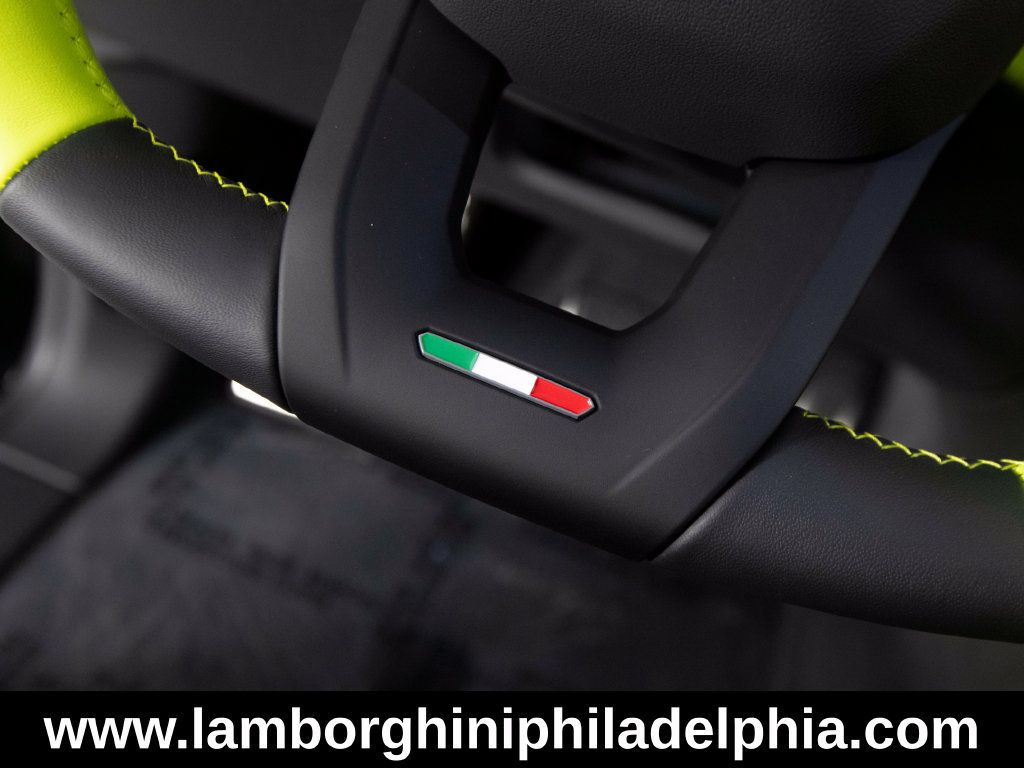 Used 2026 Lamborghini Urus S AWD/4WD image 23